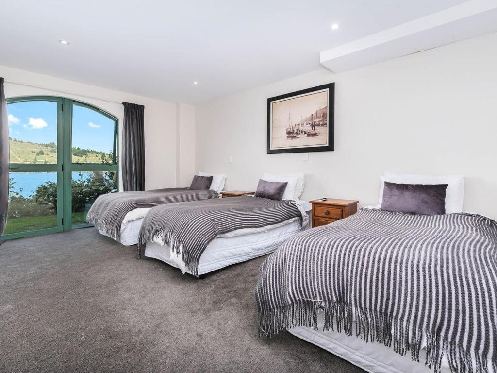 Lakefront Living At Remarkables Retreat - Unit 4 Queenstown Exterior photo